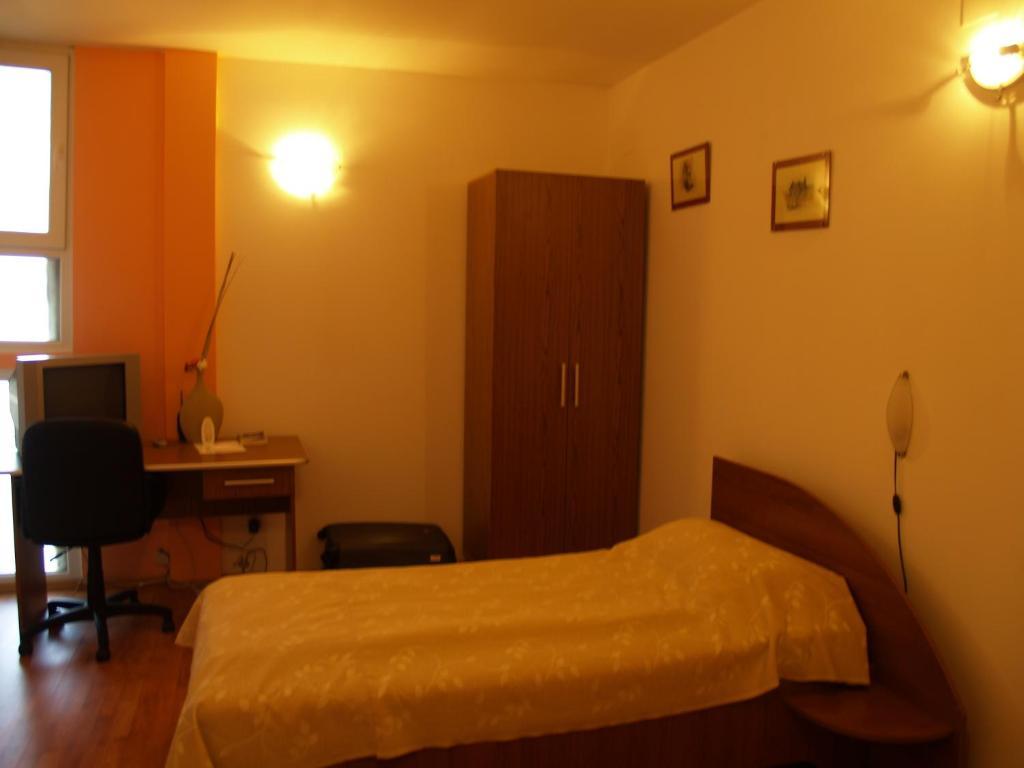 Vila Veche Hátszeg Szoba fotó